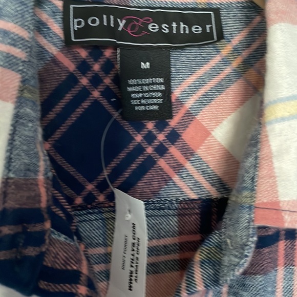 NWT.  TILLYS Flannel shirt. M - Picture 2 of 4